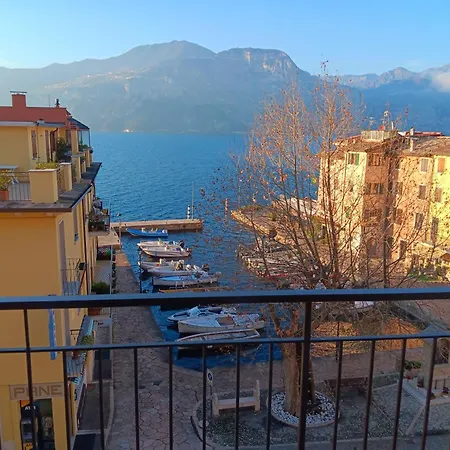 Casa Adua * Brenzone sul Garda
