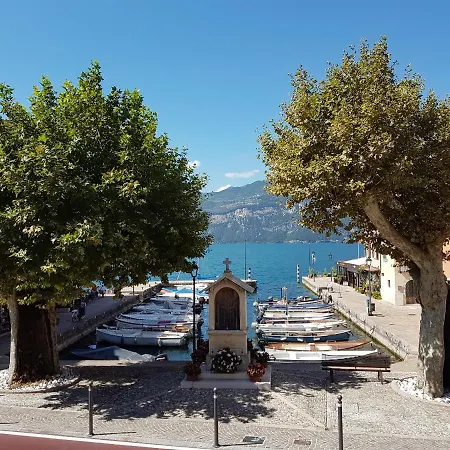 Casa Adua * Brenzone sul Garda