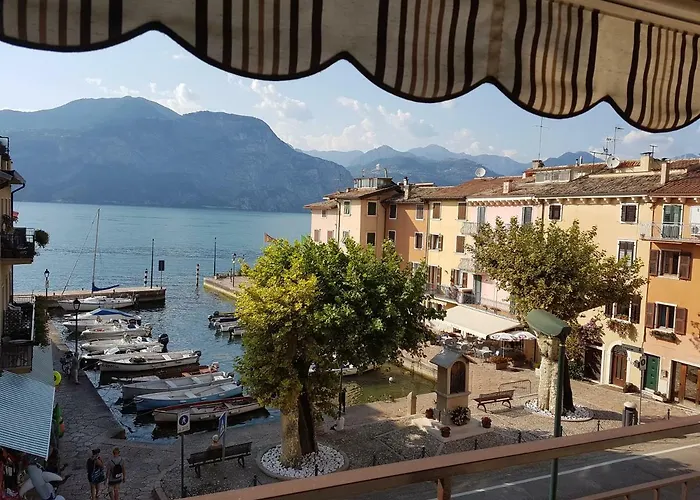 Casa Adua * Brenzone sul Garda