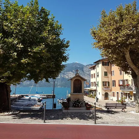 Casa Adua