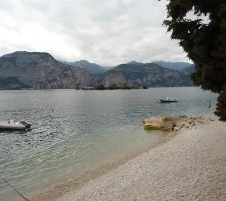 Casa Adua